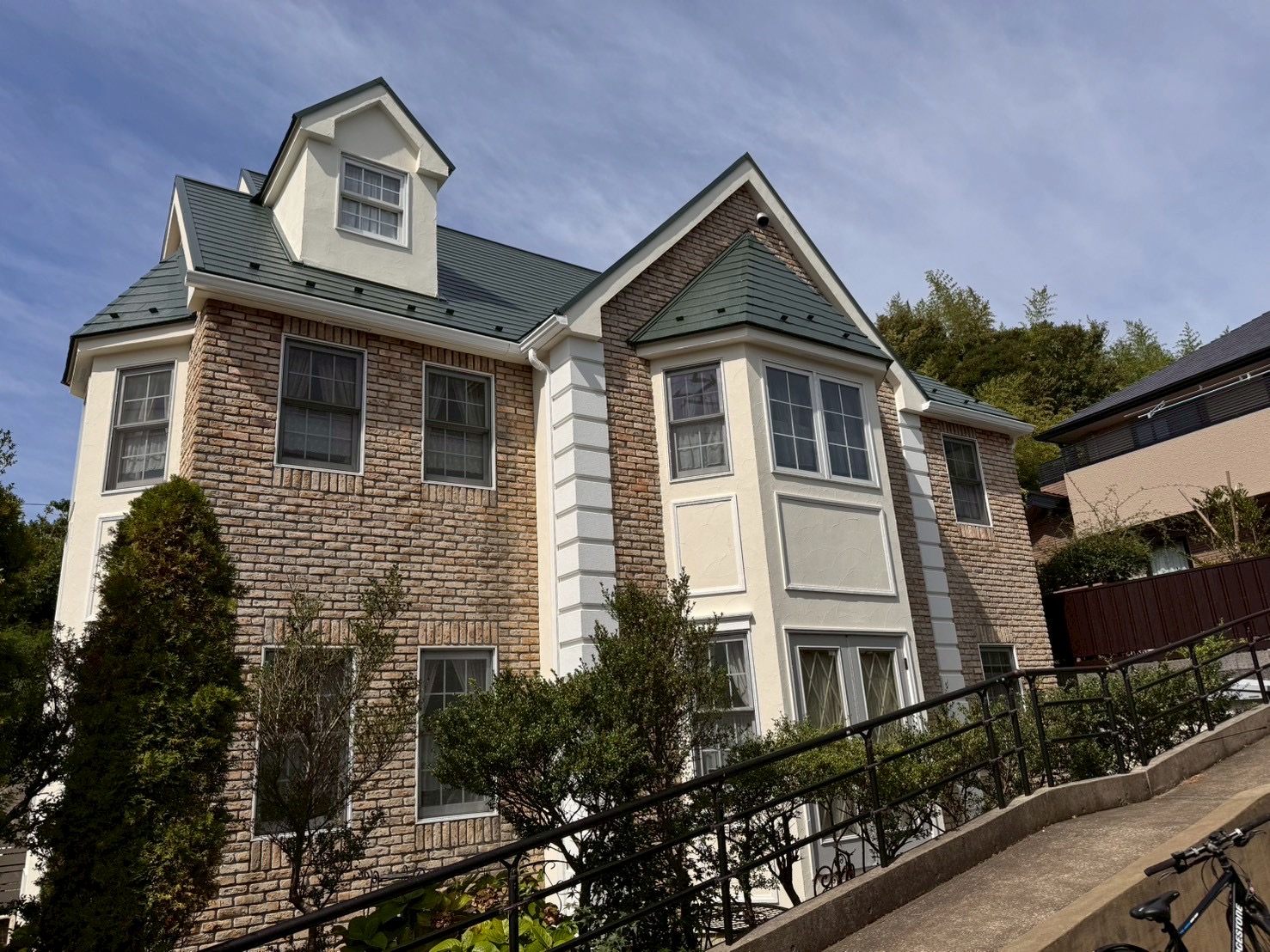 鎌倉市　H様邸　外壁塗装工事　完了しました‼️