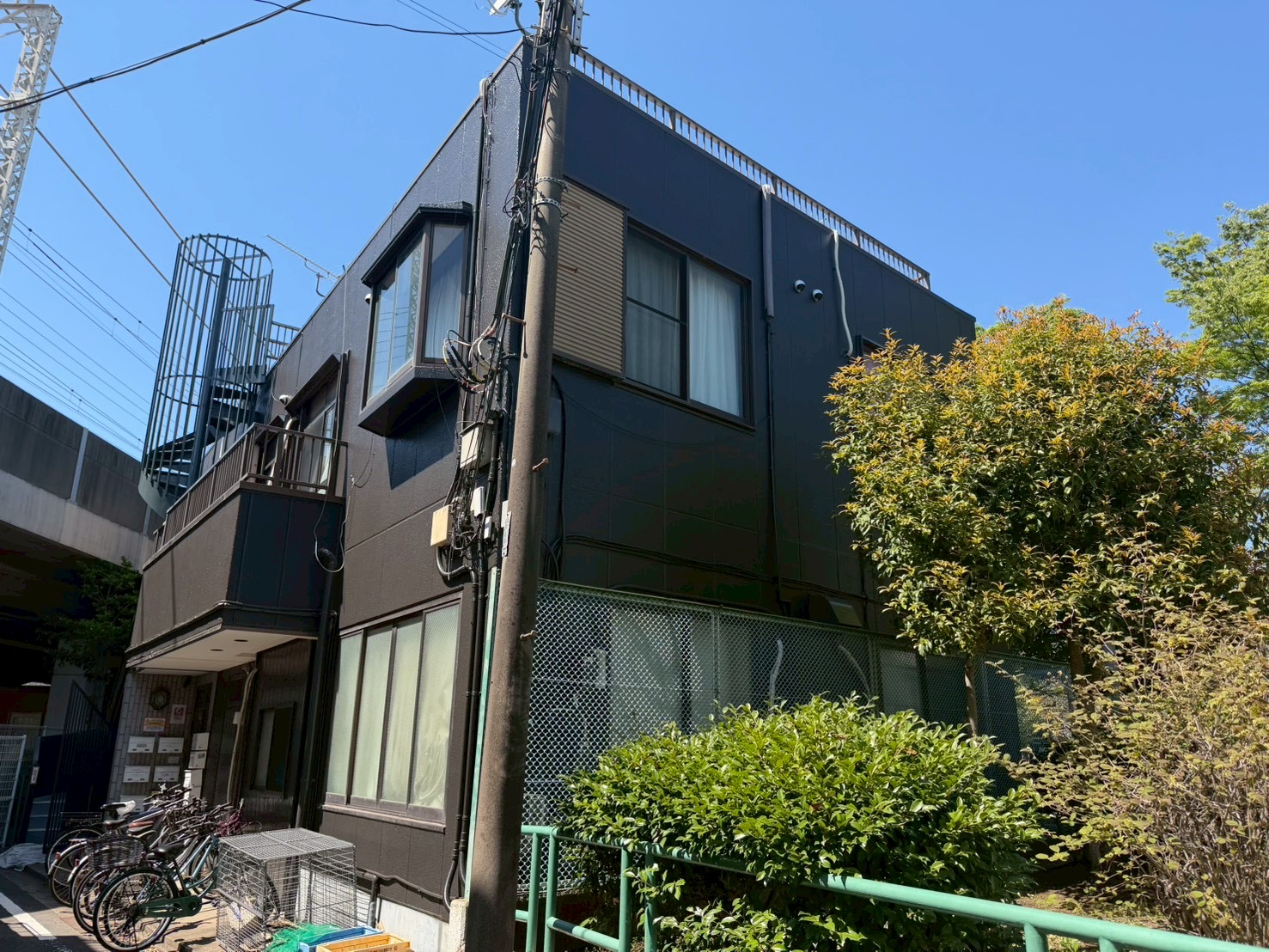 足立区シェアハウス　屋上防水・外壁塗装工事